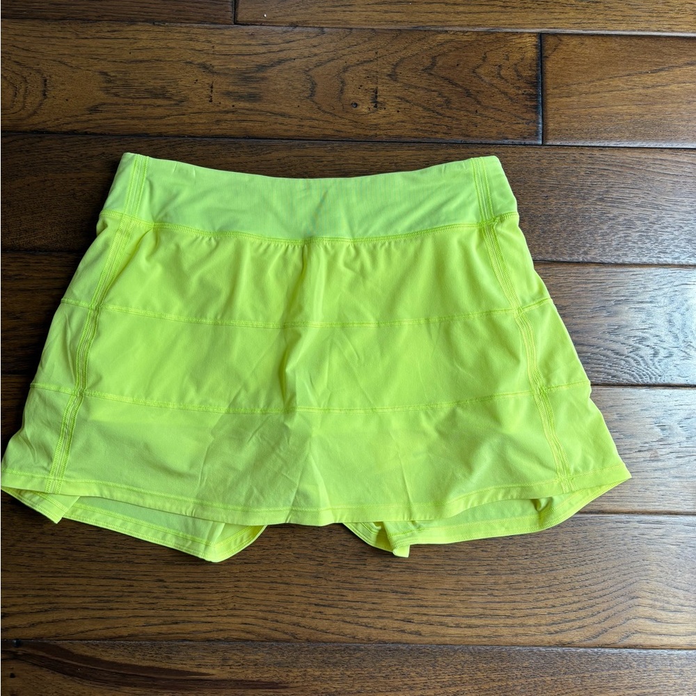 Lululemon Pace Revival Mid-Rise Skort Size:8 Color: Bright Yellow